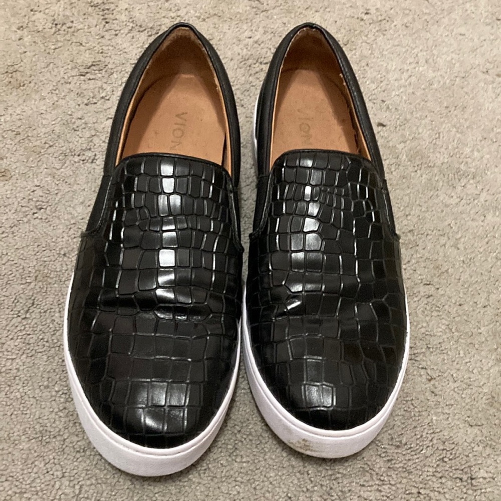 Vionic sneaker loafer
